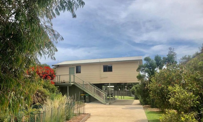 Ventnor House | Airy Beach Escape in Ventnor
