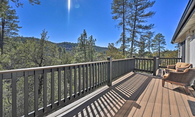 Strawberry House | Airy Pine Cabin with Deck and Pool Table, Near Hiking!