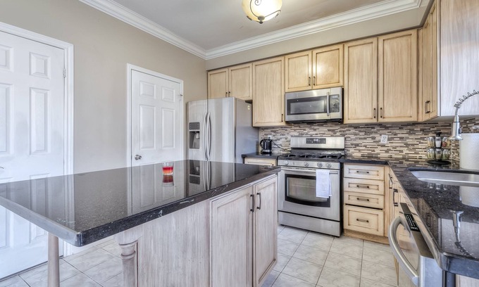 Ajax House | Ajax Suites