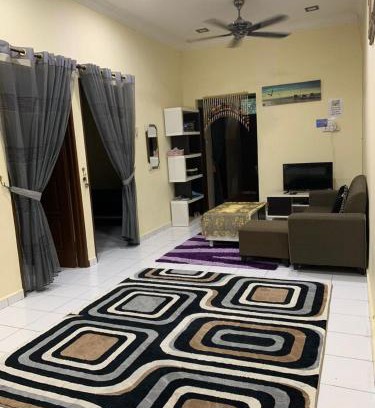 Kampung Jelatok House | AK PERMATA HOMESTAY