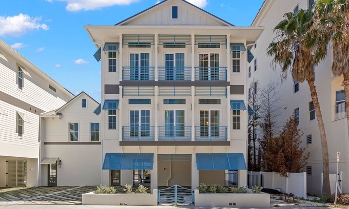 Clearwater Beach House | Akoya House at The Gemma