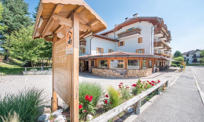 Vattaro Hotel | Al Pian Garnì - B&B & Pizza