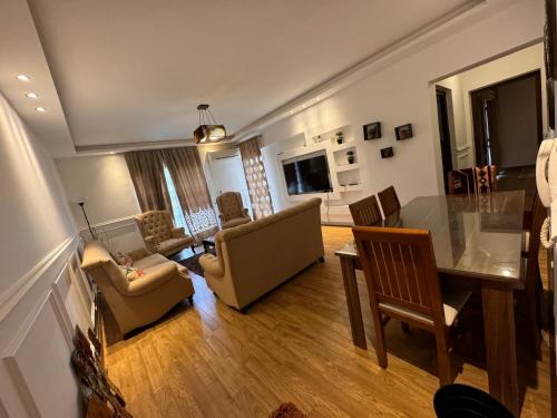 New Cairo Apartment | Al-Rehab Luxury Apartment 2 bed rooms New Cairo شقه فاخره غرفتين تشطيبات وفرش فندقي مدينه الرحاب القاهره الجديده