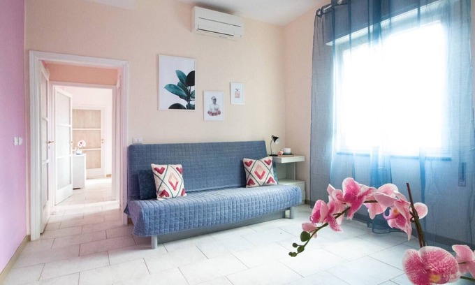 Rapallo Apartment | Albachiara apartment with parking and air conditioning