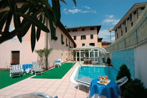 Caldonazzo Hotel | Albergo Due Spade