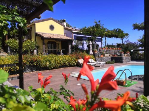 Zafferana Etnea Bed & Breakfast | Alberto's Mt.Etna B&B