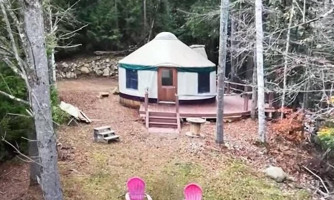 Bolton Landing House | Alderbrook Yurt Summa