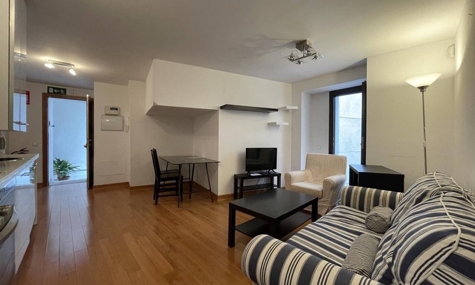 Toledo City Center Apartment | Aldúcar- Toledo Center with Swimming Pool