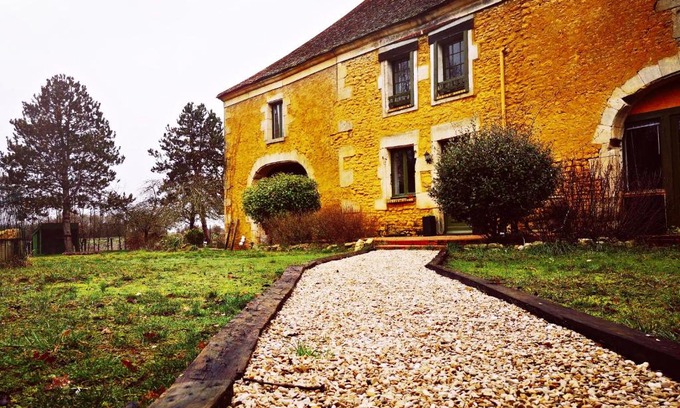 Sainpuits House | Alfred et George - Le Gîte