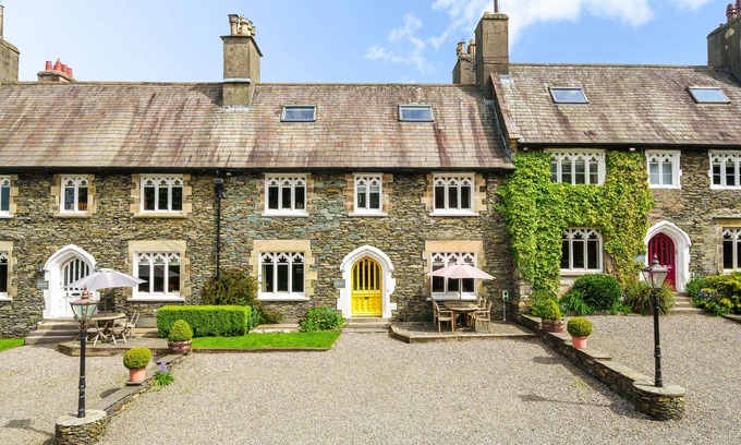 Windermere House | Alice Howe - a big house with hot tub and cinema for groups to get together in the Lake District.