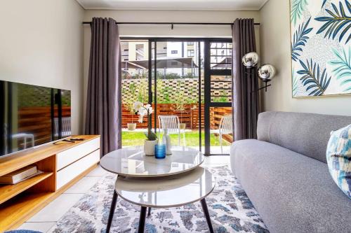 Boksburg Apartment | #AlimamaSpaces Rob's GreenPark
