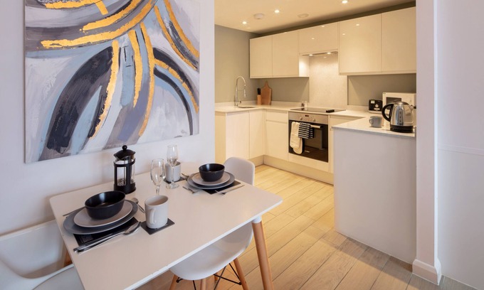 Clifton Hotel | Alison Court