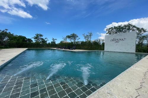 Bang Tao Apartment | Alisse Stay Phuket Layan