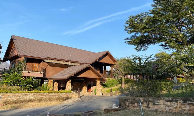 Phaya Yen Villa | Aliyah villa