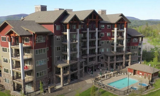Windham Condo | All Season Luxury Condo in Windham/Ski On - Ski Off