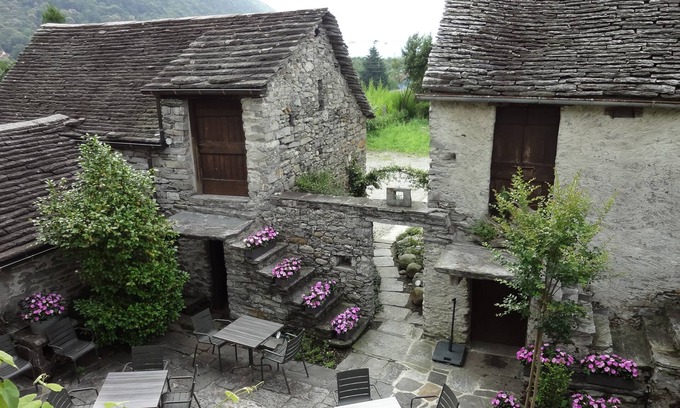 Tegna House | Alloggi Alla Cantina