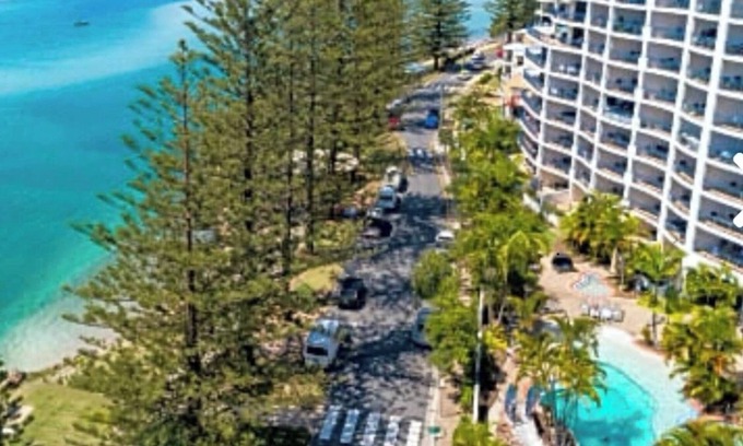 Golden Beach Apartment | Ally’s Golden Beach Retreat