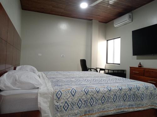 Iquitos Hotel | Alojamiento CASA LUNA