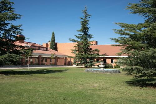 Pozuelo de Alarcon Hotel | Alojamiento cristo rey