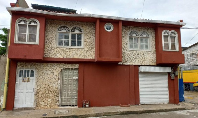 Pie del Cerro House | Alojamiento San Felipe