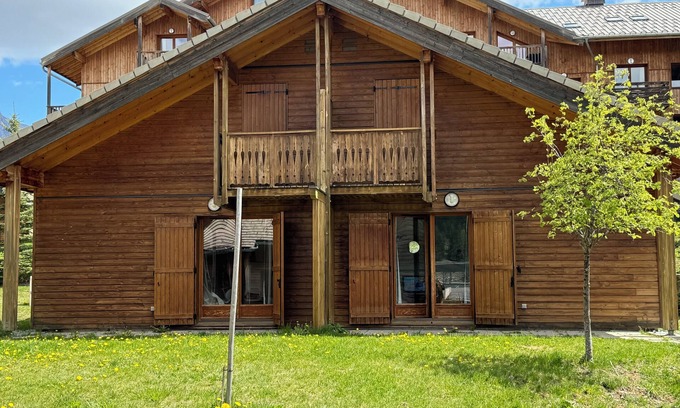 Saint-Etienne-en-Devoluy Ski Chalet | Alpes Ski Superdevoluy