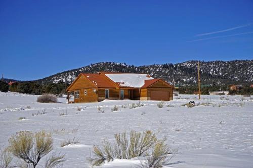 Alpine Village House | Alpine Dream