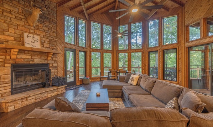 Innsbrook Ski Chalet | Alpine Have by Innsbrook Vacations!
