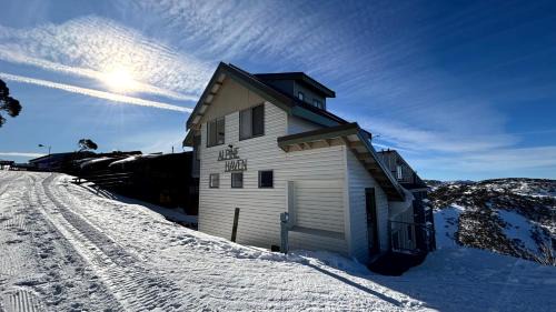 Hotham Heights Apartment | Alpine Haven 7
