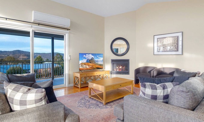 Jindabyne House | Alpine Retreat - 107A Gippsland Street