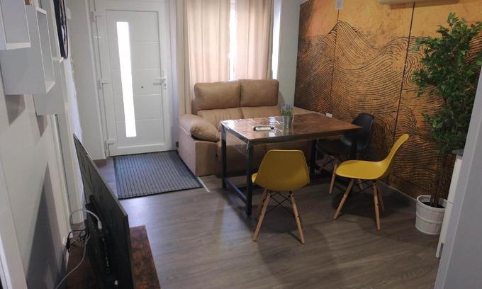 Distrito Centro-Casco-Antiguo Apartment | Alqazeres Confort