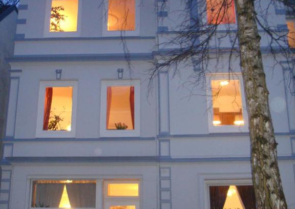 Eppendorf Apartment | Alster City Garden Villa