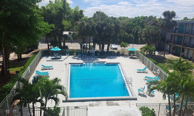 Altamonte Springs Hotel | Altamonte Springs Hotel and Suites