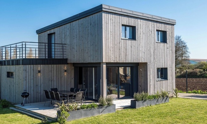 Sibiril House | Altitude Marine property