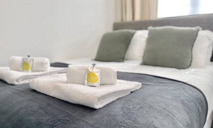 Coventry Apartment | Alverley House by Patternbricks