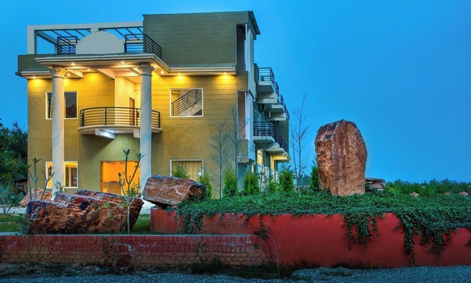 Kanda Range Resort | Amaay The Corbett Jungle resort