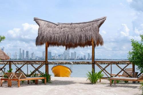 Tierra Bomba Island Hotel | AMALIFE Beach Club & Hotel