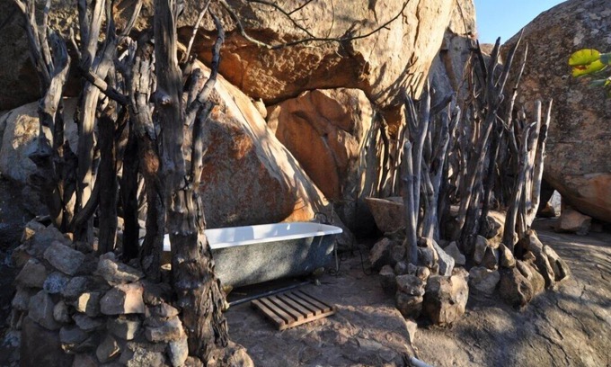 Matopos Cabin | Amalinda Lodge