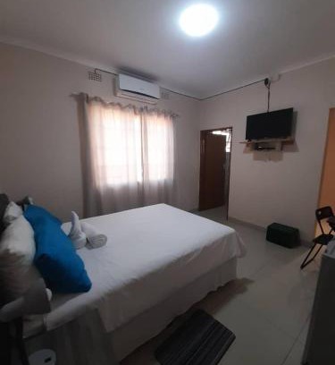 Kasane Bed & Breakfast | Amariah Guesthouse - Kazungula