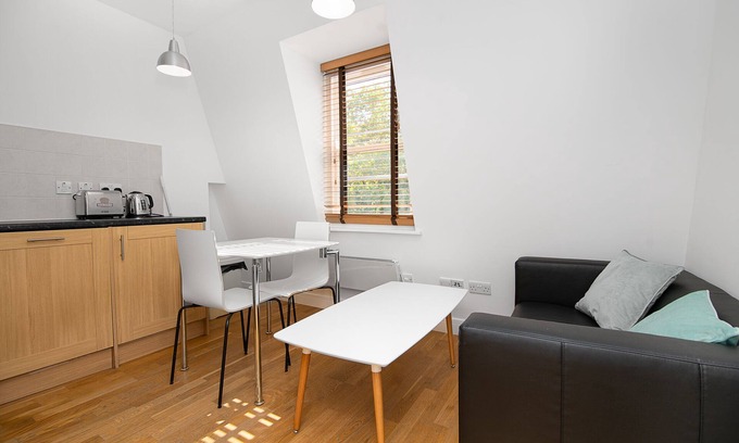 Holborn and Covent Garden Apartment | Amazing 1 Bed Flat in Holborn the centre of London