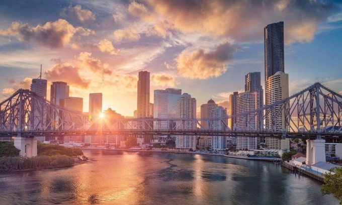 Woolloongabba Apartment | Amazing 2 Bed 2 Bathroom Apartment in Gabba.