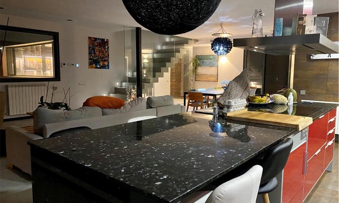 Castelldefels House | Amazing 400m2 house with pool and view