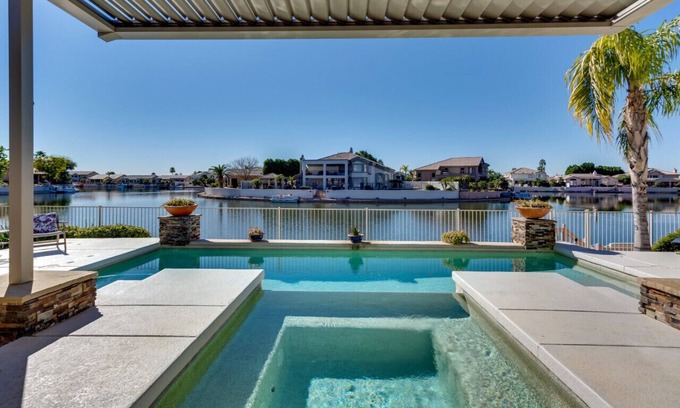 Arrowhead Lakes House | Amazing 4BR/3 Full bath Waterfront Heated Pool Spa + Boat private dock