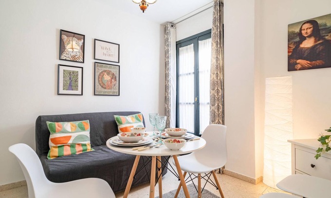 Carmona Apartment | Amazing apartment in Carmona with WiFi