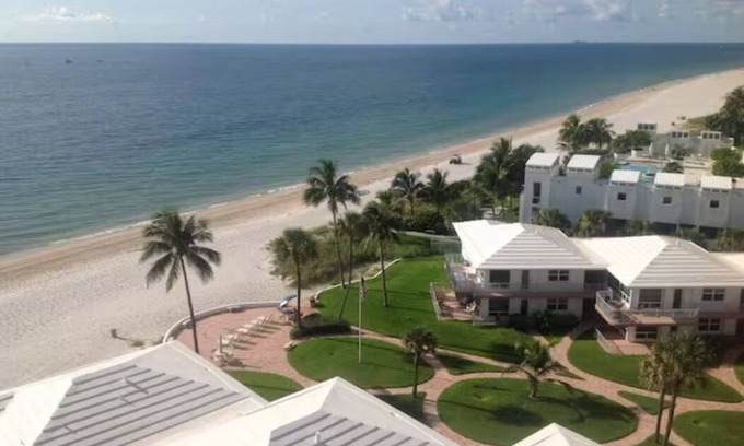 Lauderdale-by-the-Sea Condo | Amazing Beach Front Condo with Ocean Views
