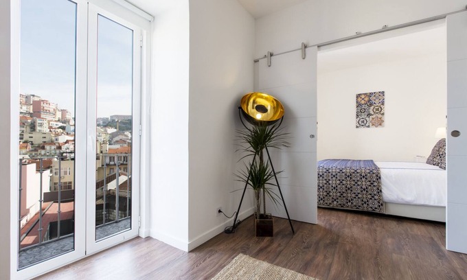 Pena Apartment | Amazing Downtown Apt with balcony and fantastic view
