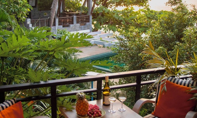 Ko Pha-ngan House | Amazing freshly designed beachfront sunset ocean view bungalow.n