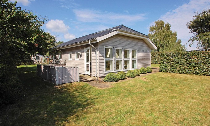 Flovt Strand House | Amazing home in Haderslev with kitchen