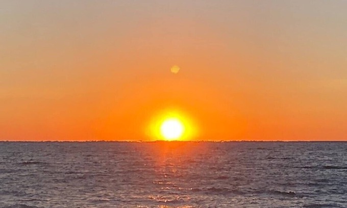 Central Huron Cottage | Amazing Lakeview-Cozy Cottage- Private Beach AccessnSleeps 6