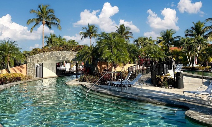 Naples Condo | Amazing Lazy River Pool located between Naples and Marco Island