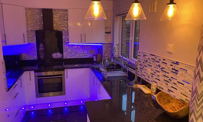 North Acton Apartment | Amazing Modern New Flat- London - Zone 2